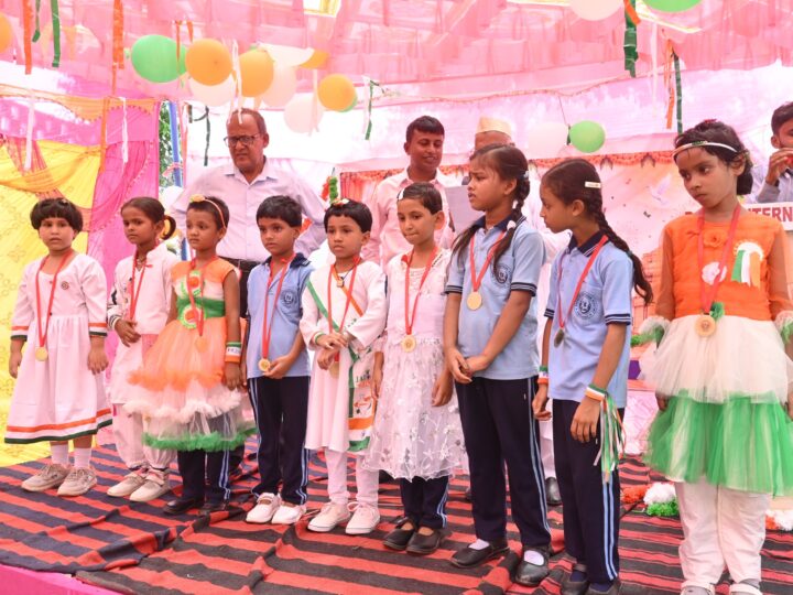 Students on stage at the Independence Day celebration